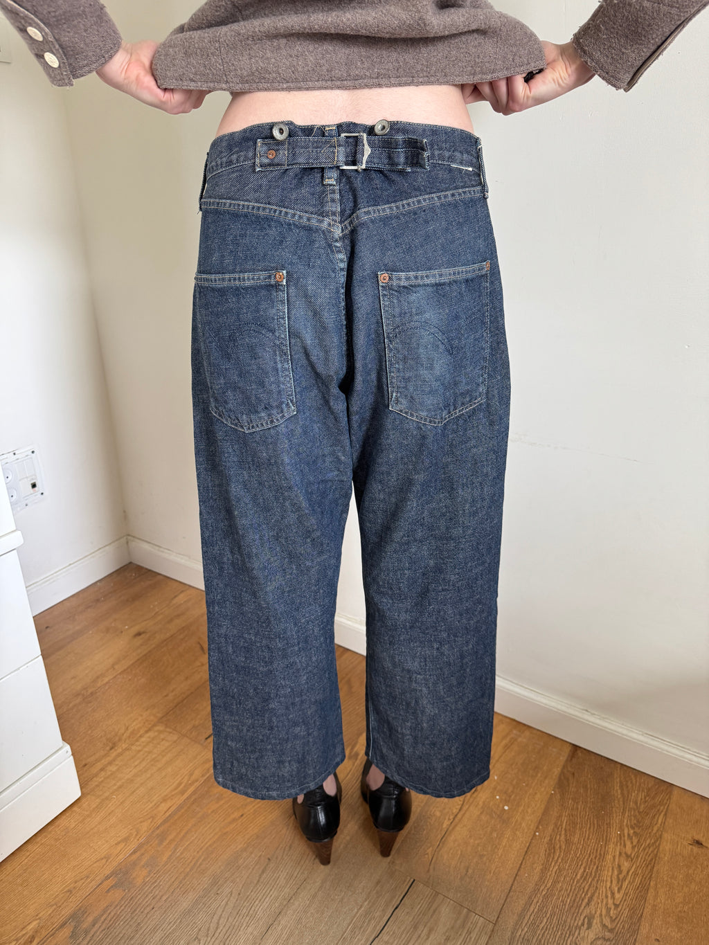 Levi’s 90’s Cropped Workwear Jeans