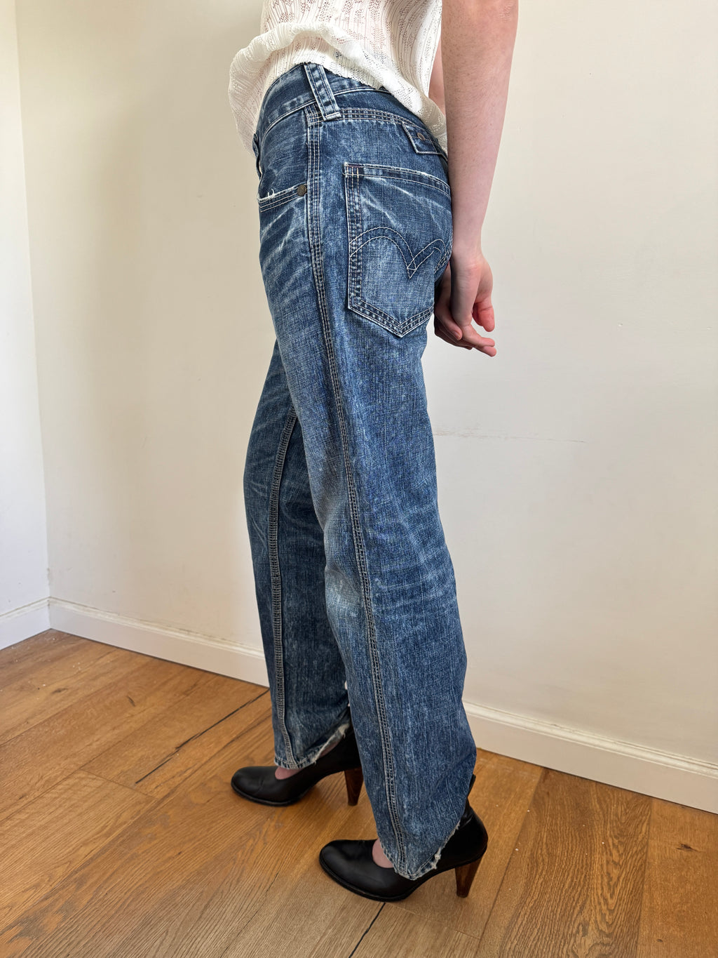 Levi’s 90’s Buckle Backs