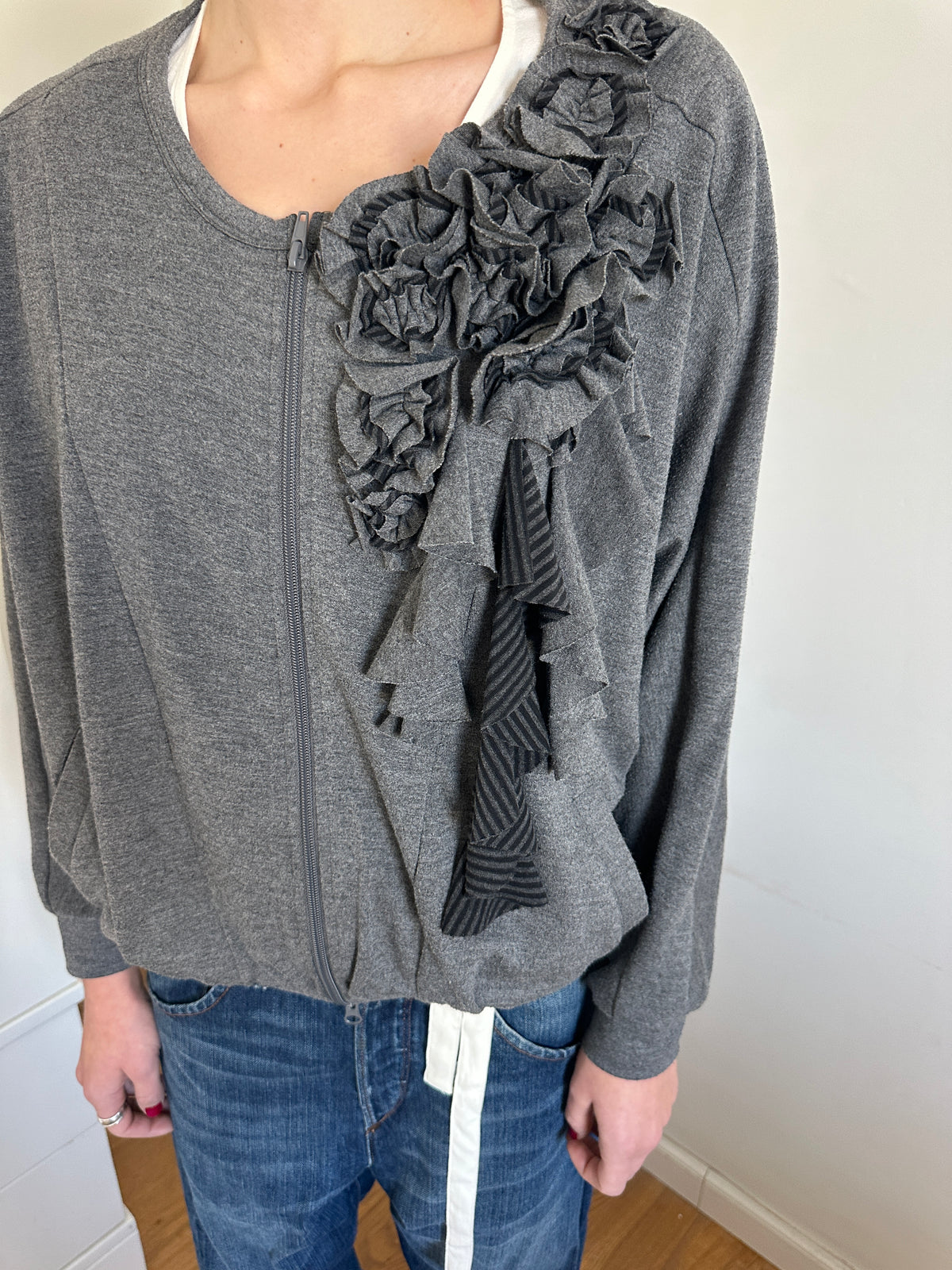 Atsuro Tayama Ruffle Zip Up