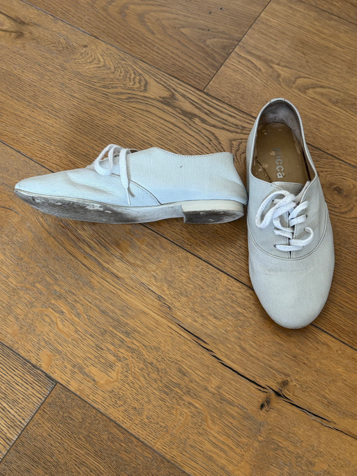 Zucca White Leather Sneaks