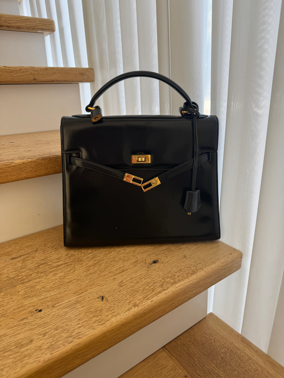 Oscar De Larenta 80’s Key And Lock Handbag