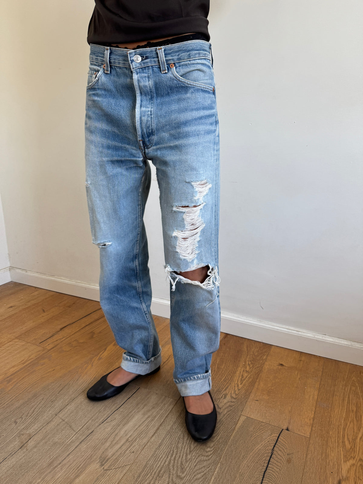 Levi’s 1993 Ripped Jeans