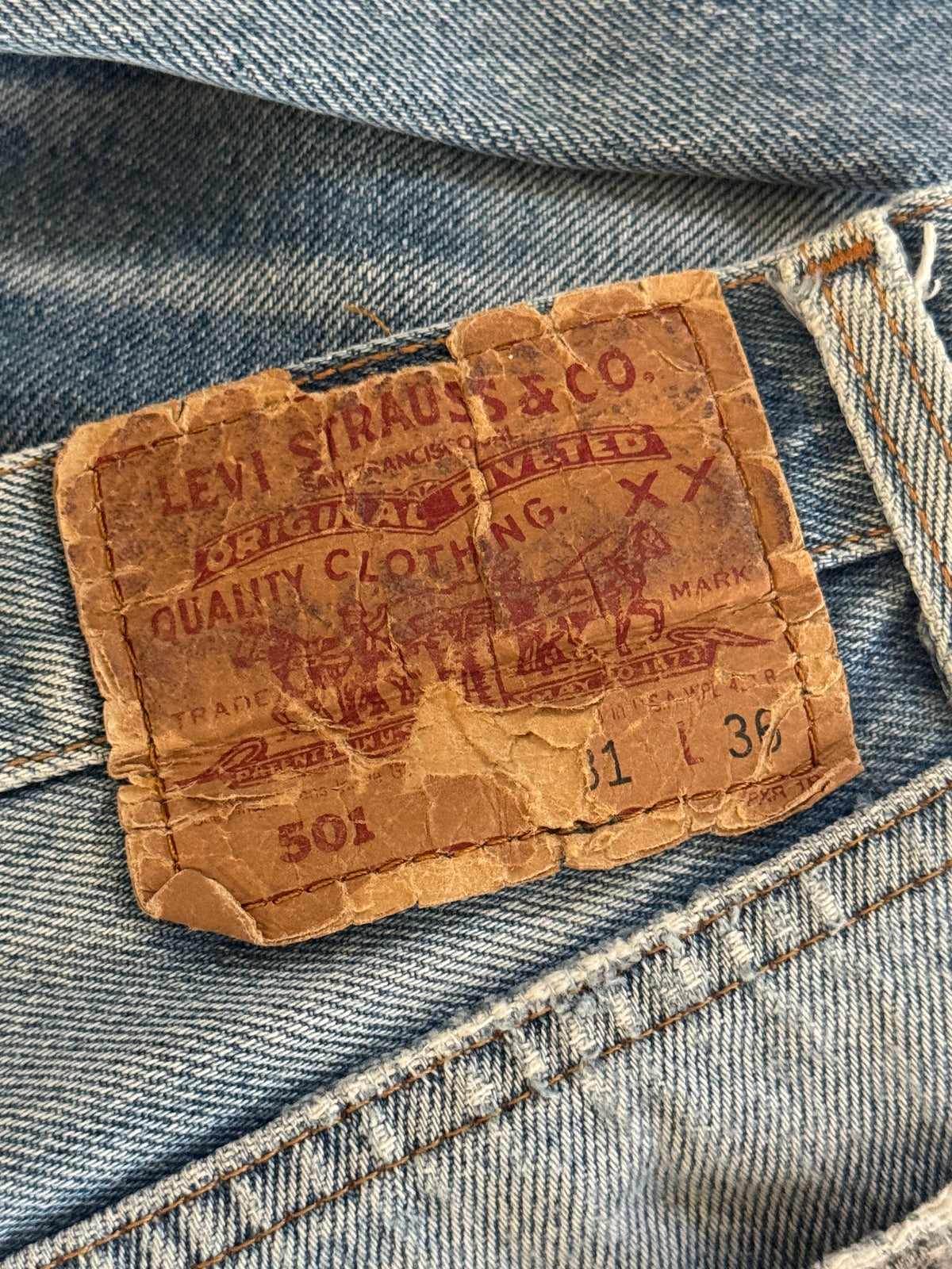 Levi’s 1993 Ripped Jeans